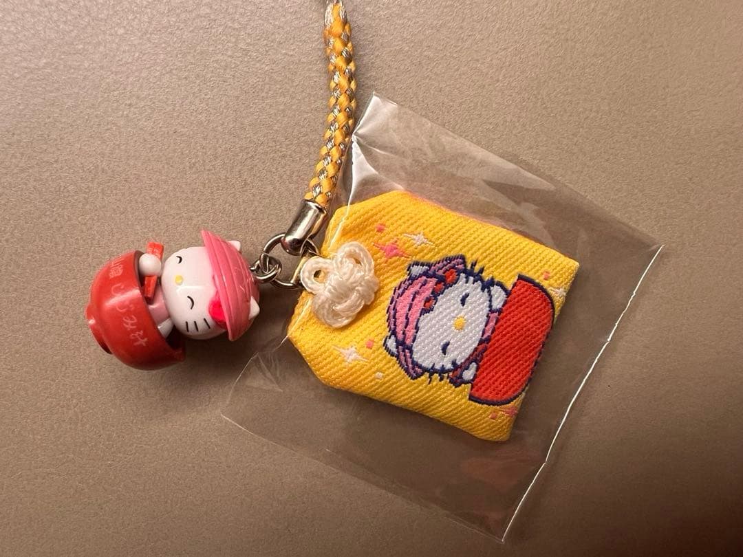 激レア【ご当地キティ】山陰限定　しじみ汁　根付け　ストラップ　開運おまもり付き