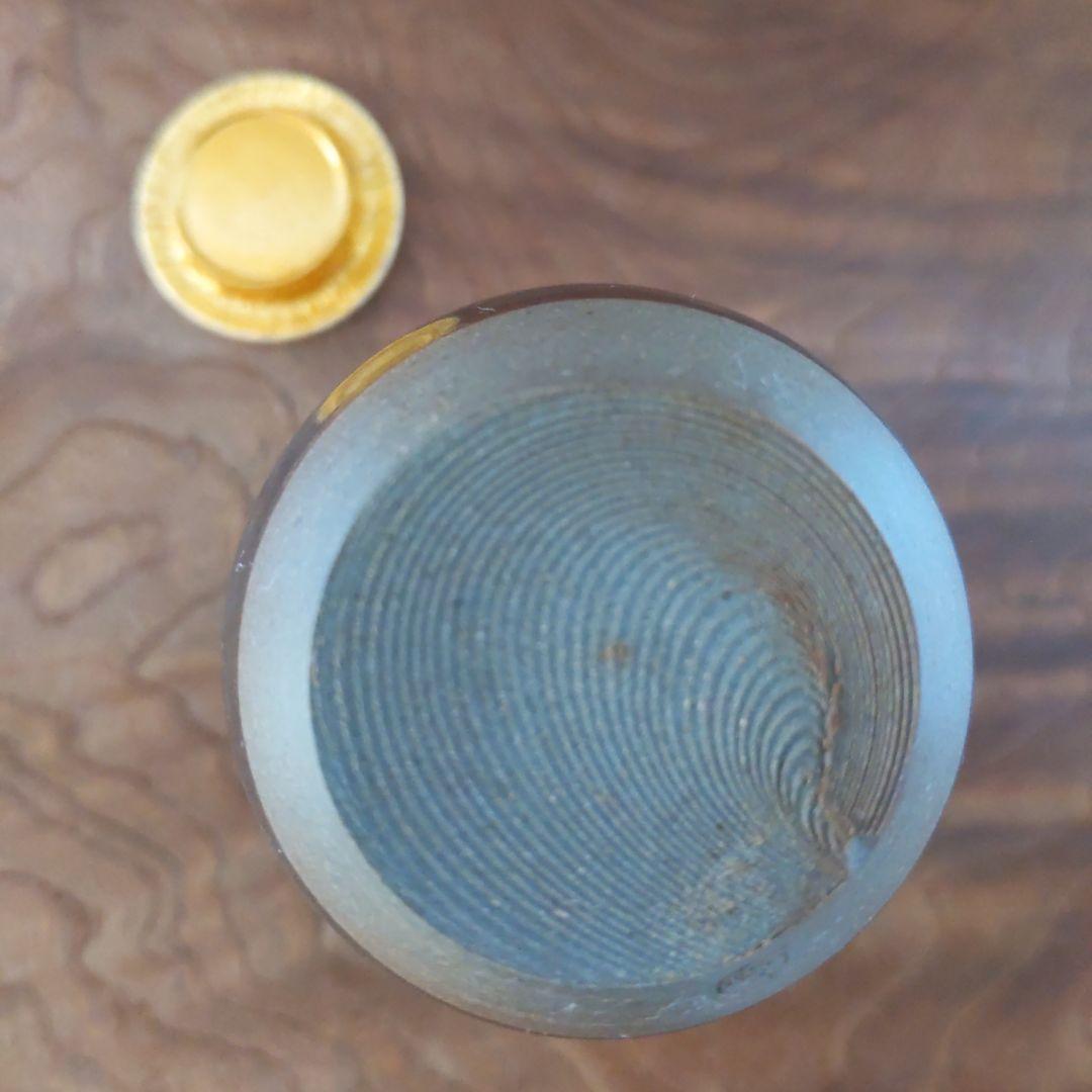 茶道具　高取焼　茶入　鬼丸雪山　作　貞家緞子　和久田丸紋　表千家　【匿名配送】