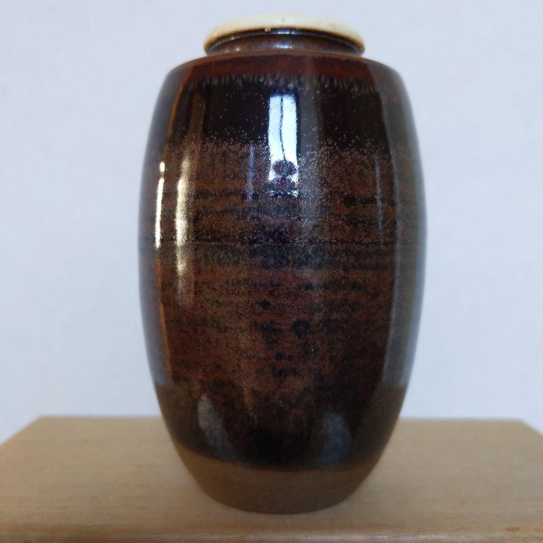 茶道具　高取焼　茶入　鬼丸雪山　作　貞家緞子　和久田丸紋　表千家　【匿名配送】