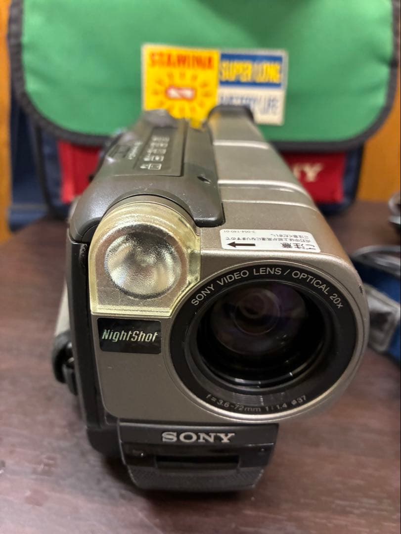 SONY NightShot NPF-330 ビデオカメラ CCD-TRV80