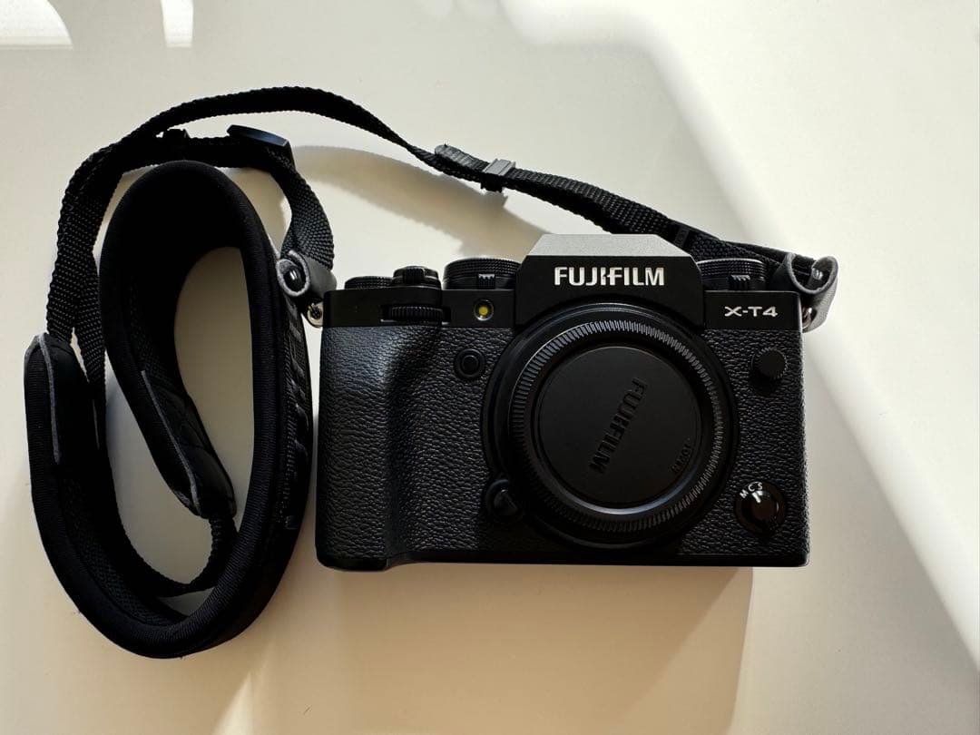 FUJIFILM X-T4 カメラ JJCハードケース付き