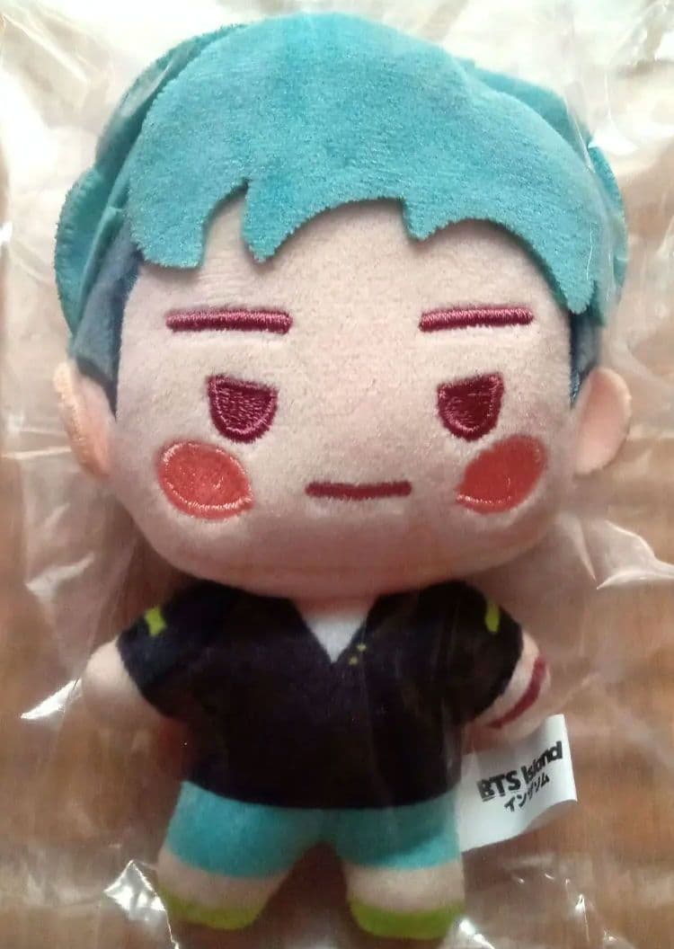 しまむら　BTS インザソム　マスコット