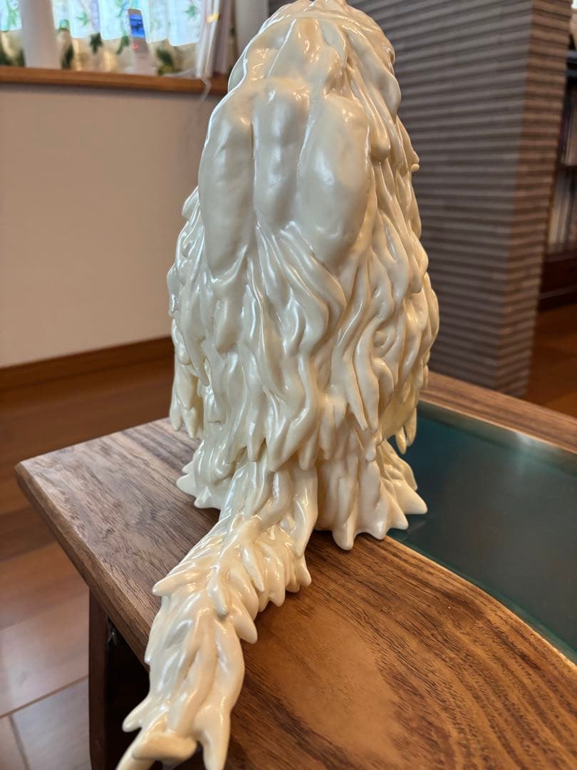 CCP × DOARAT ヘドラ成長期 白ソフビ　限定150体