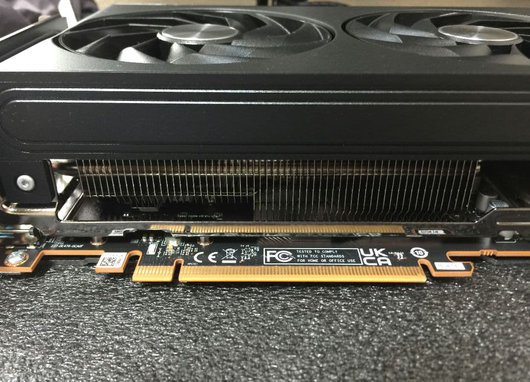 グラフィックボード・グラボ・ビデオカード Sapphire NITRO+ Radeon RX 7800 XT 16GB