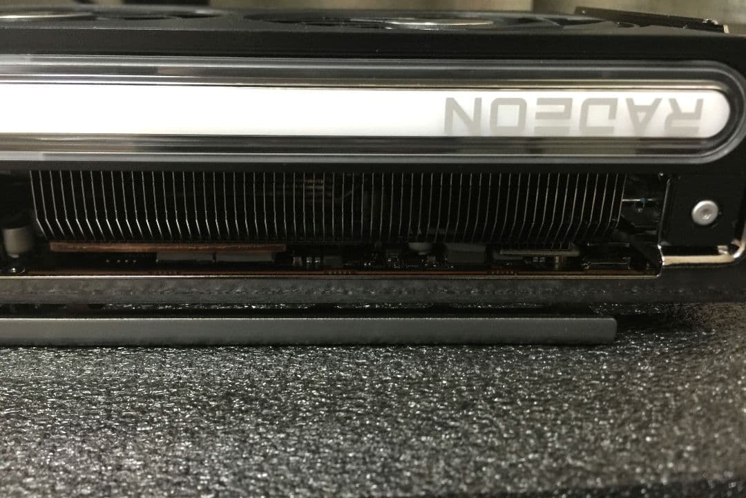 グラフィックボード・グラボ・ビデオカード Sapphire NITRO+ Radeon RX 7800 XT 16GB