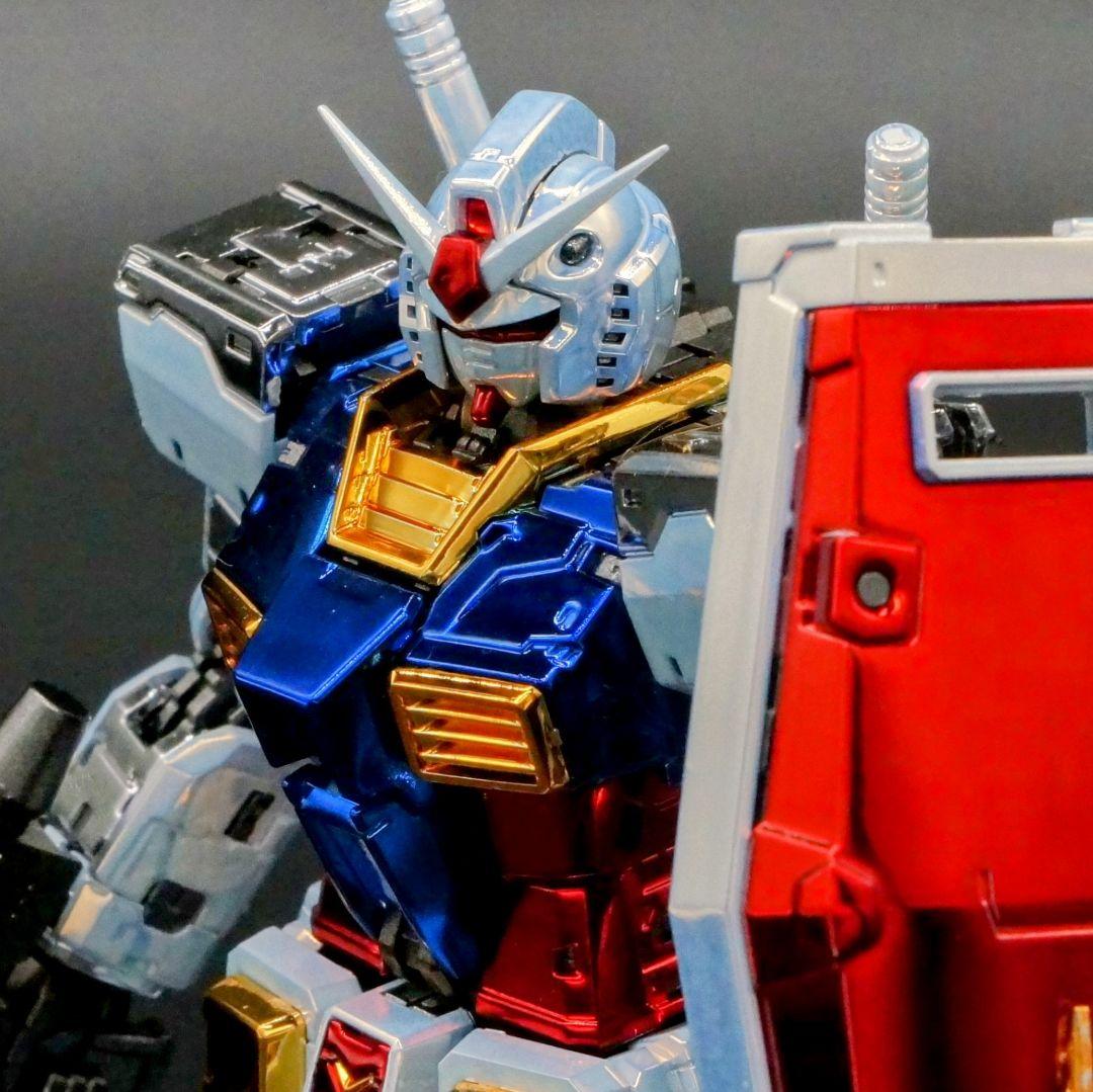 完成品【メッキ仕様】RG RX-78-2 ガンダム 2.0 GUNDAM 全塗装