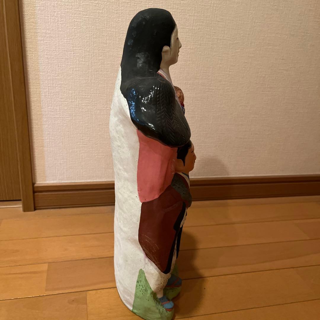 筑芳津屋埼人形？　女性と子供