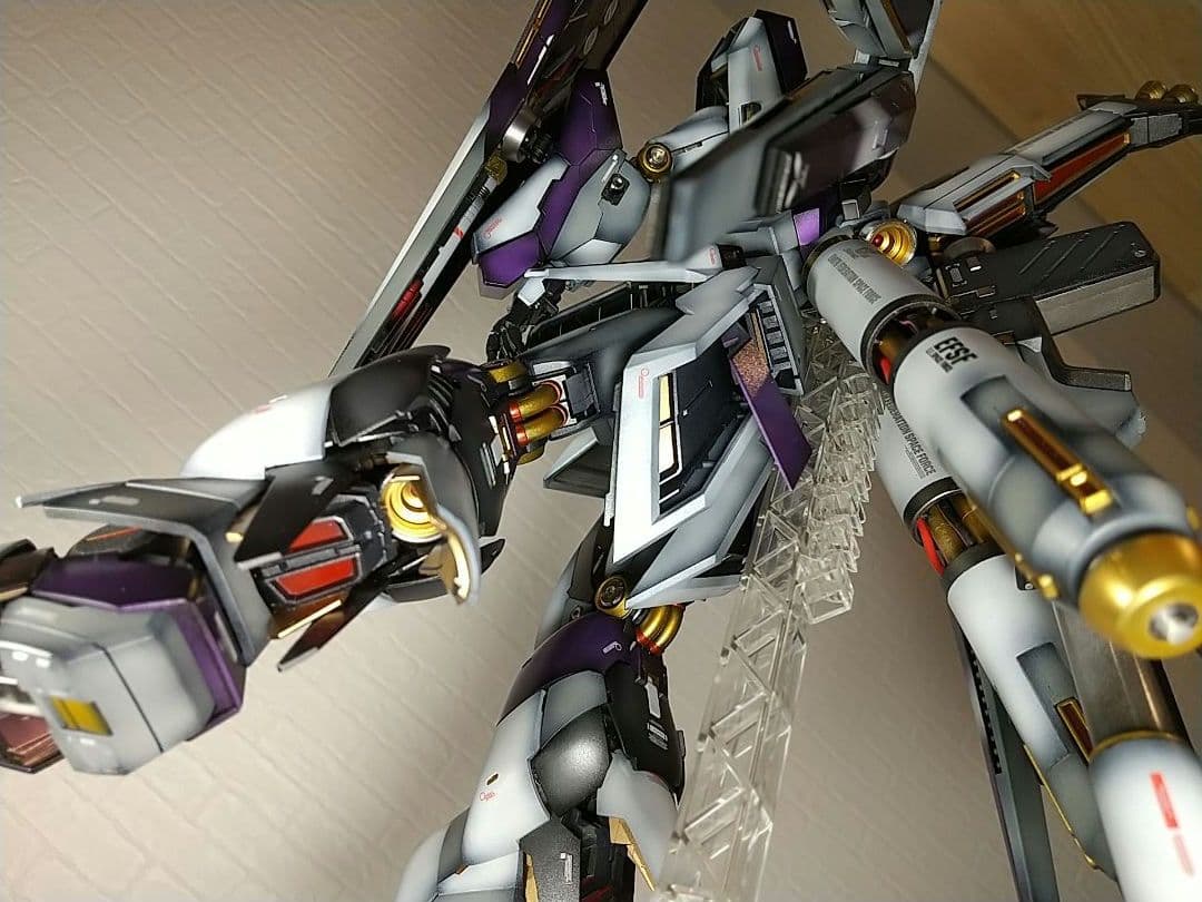 ガンプラ　ハイニューガンダム　mg　全塗装完成品