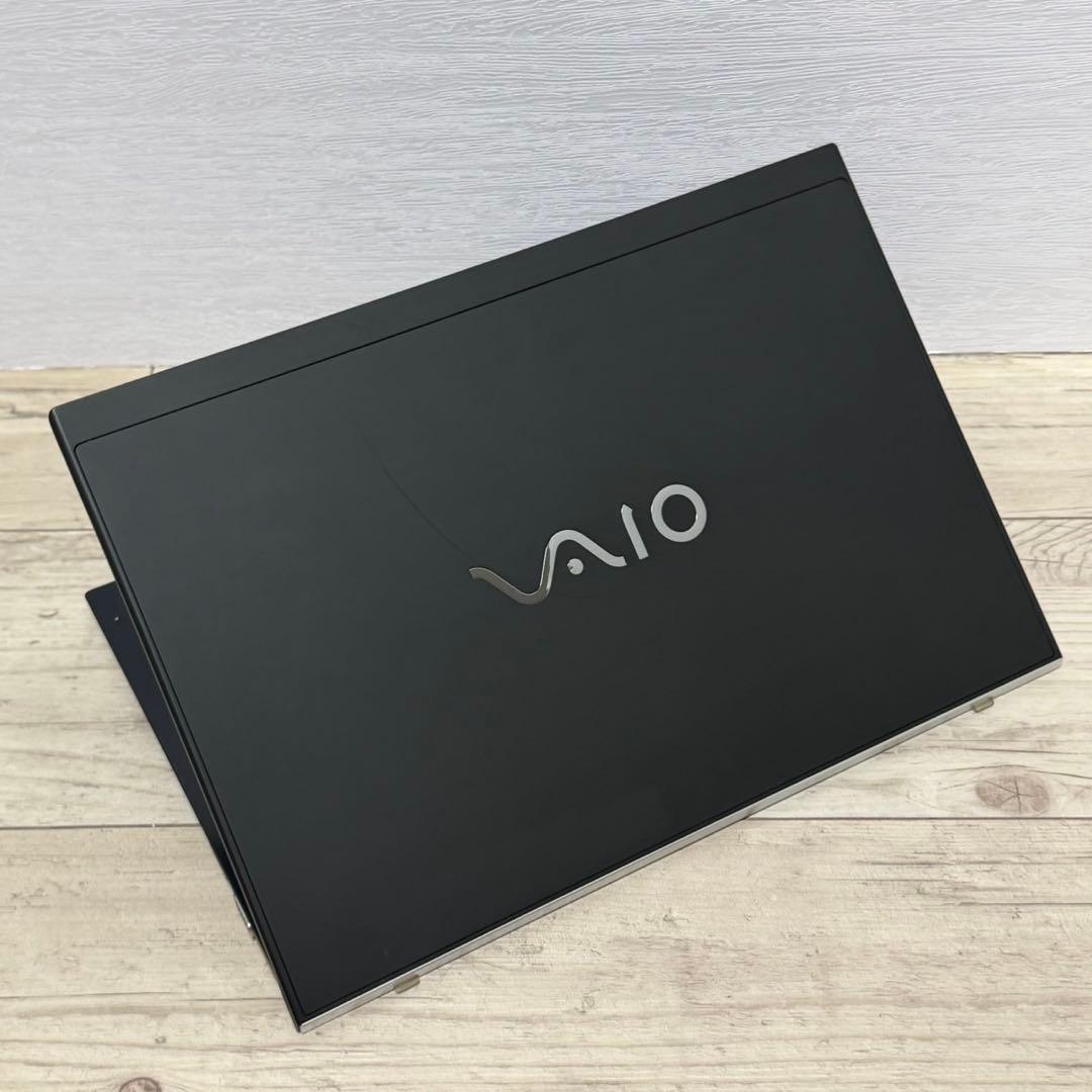 第10世代i3 8GB VAIO Pro PK VJPK13C11N FHD