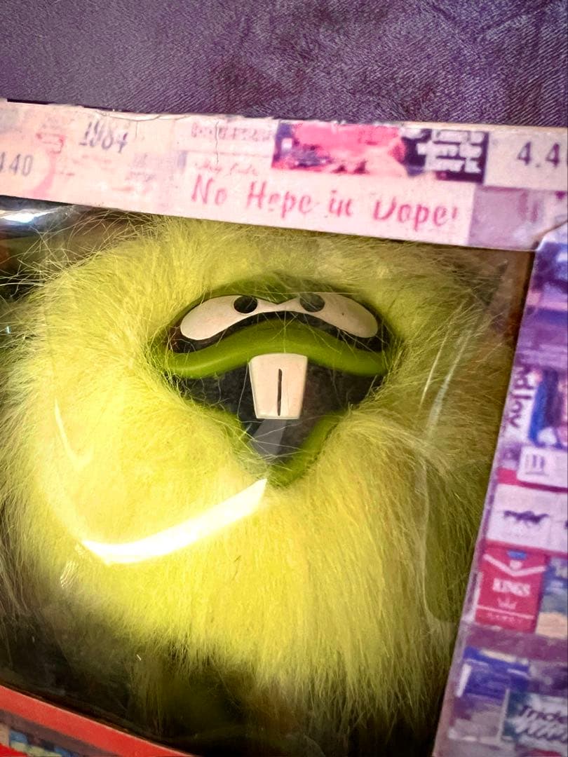 SUPREMECAMACHOMONSTERDOLLSカマチョフィギュア未開封レア