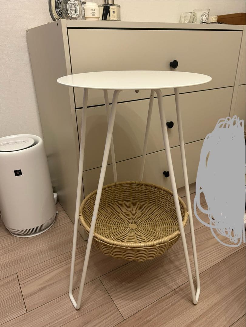 【販売終了品】IDEE WALLABY SIDE TABLE