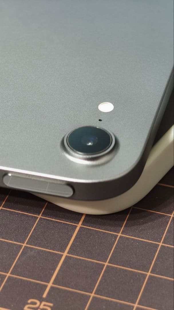 【美品バッテリー100%】iPad mini 第7世代128GB　ケース付