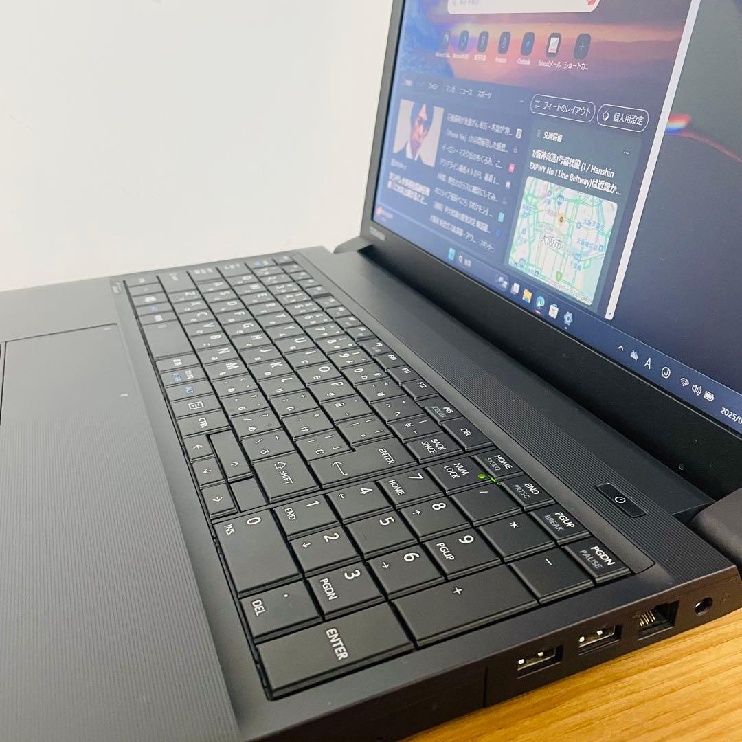 東芝ブラックノートパソコン 大容量750ギガオフィスDVD