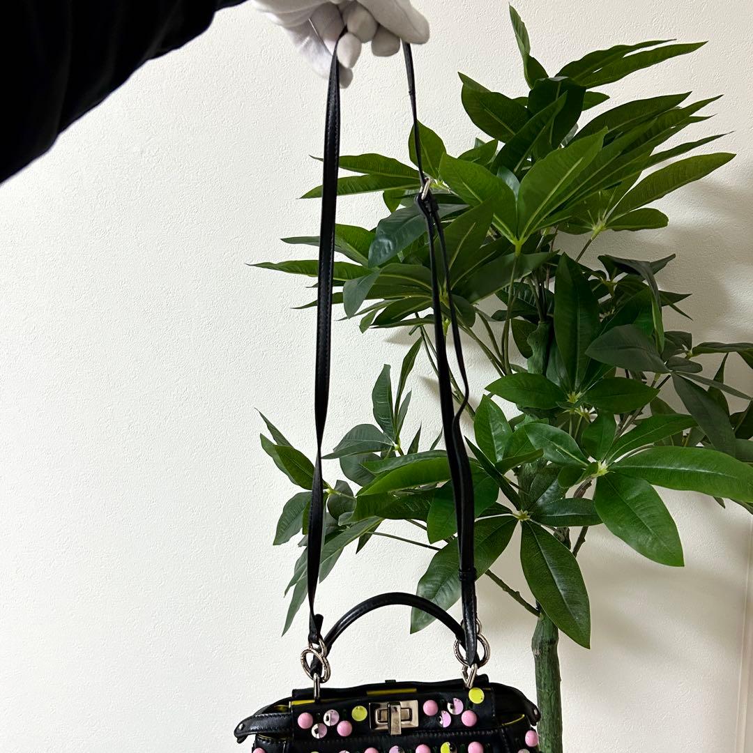【激レア】FENDI ピーカブー ミニ 装飾 2wayショルダーバッグ 限定生産