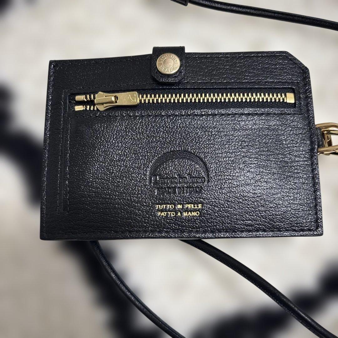 ラルコバレーノ　黒　スマートミニネックウォレット