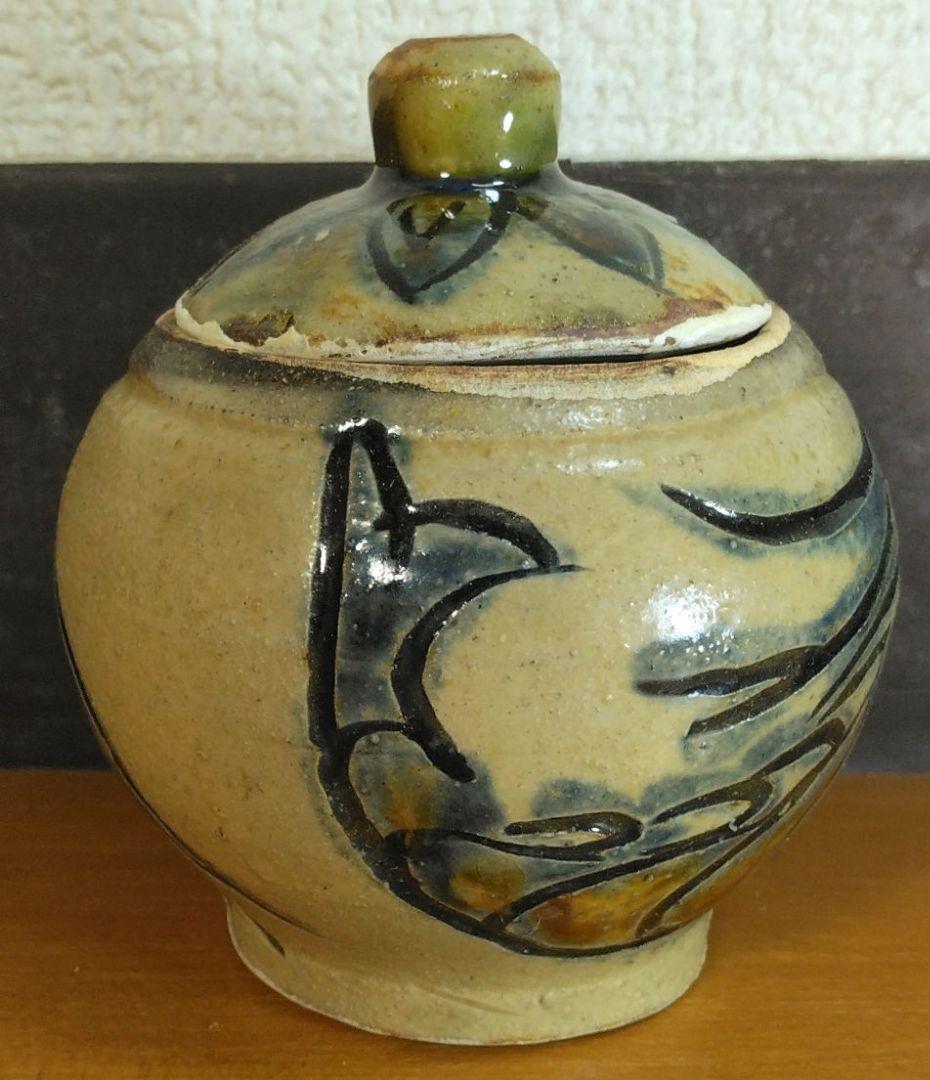 人間国宝 金城次郎 盒子(蓋物,香合）栞 共箱 美品 やちむん 壺屋焼 壷屋焼