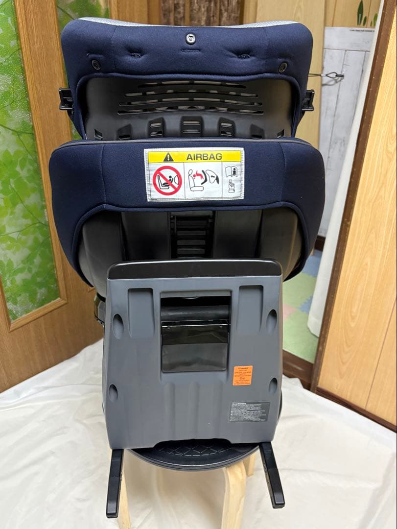 コンビ クルムーヴアドバンス ISOFIX エッグショック チャイルドシート 美