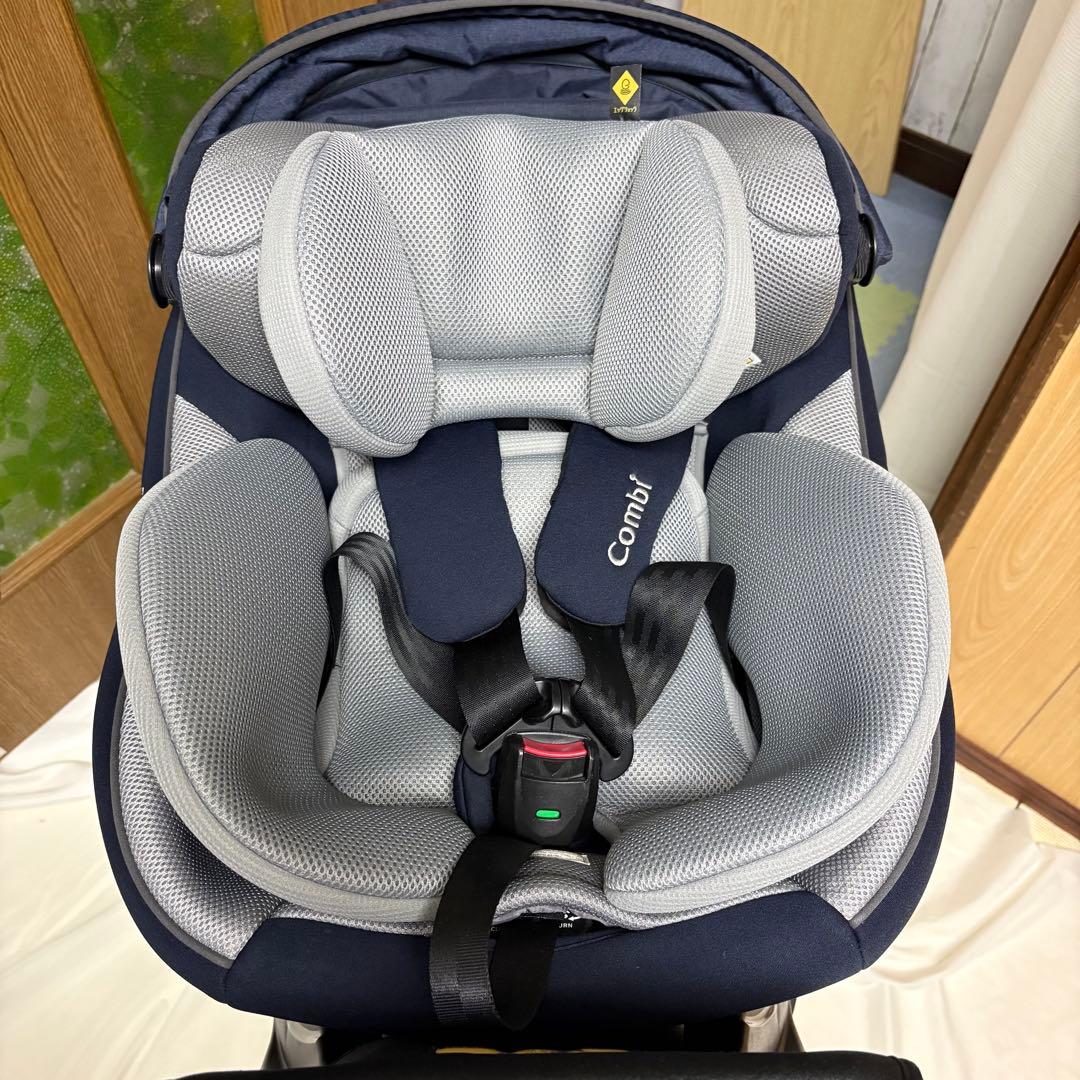 コンビ クルムーヴアドバンス ISOFIX エッグショック チャイルドシート 美