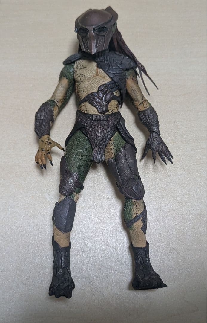 NECA ファルコナープレデター
