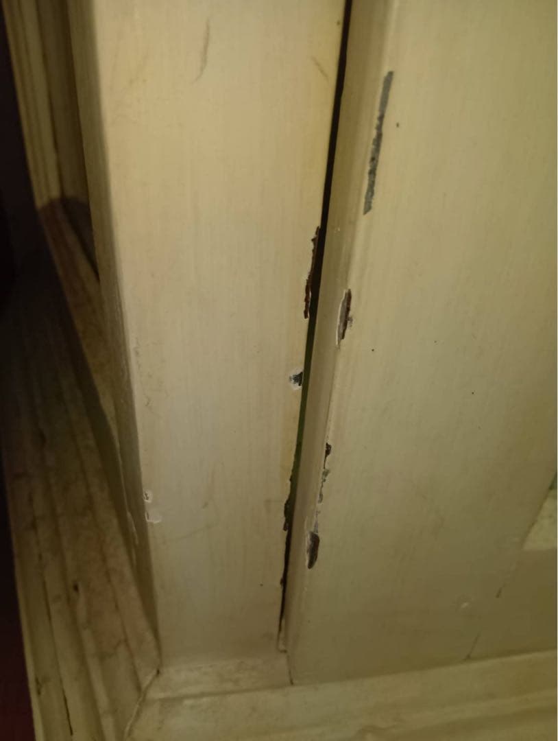 アンティーク ホワイト木製 キャビネット 大型 食器棚 ショーケース