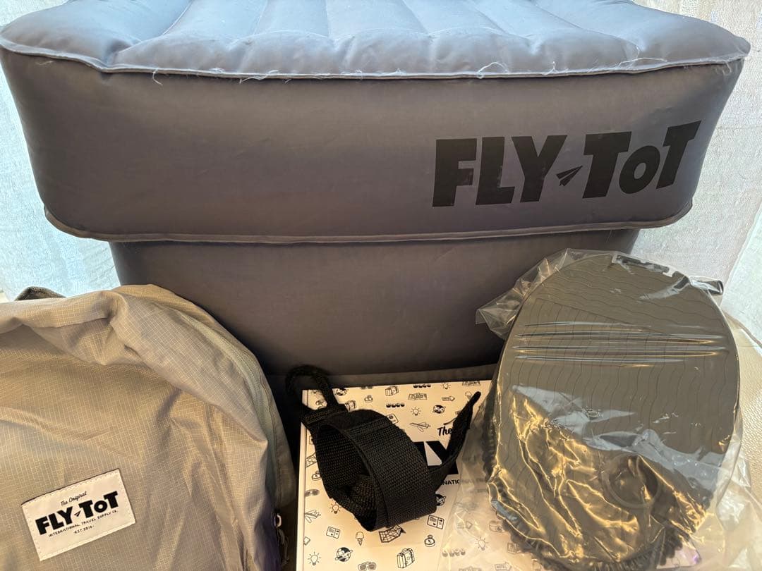 【正規品】フライトット　飛行機　旅行　フットレスト　FLYToT 即発送⭐︎