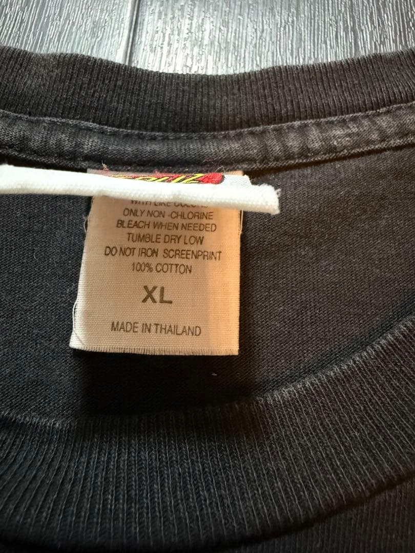 サンタクルーズsantacruzスクリーミングハンドＴシャツパウエルsk8XL