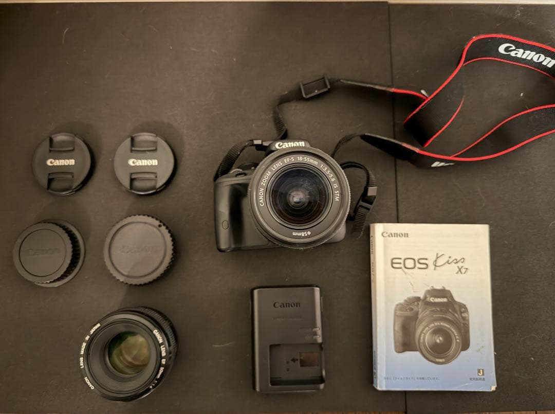 美品　Canon EOS Kiss X7 ダブルレンズセット50mm F1.8付