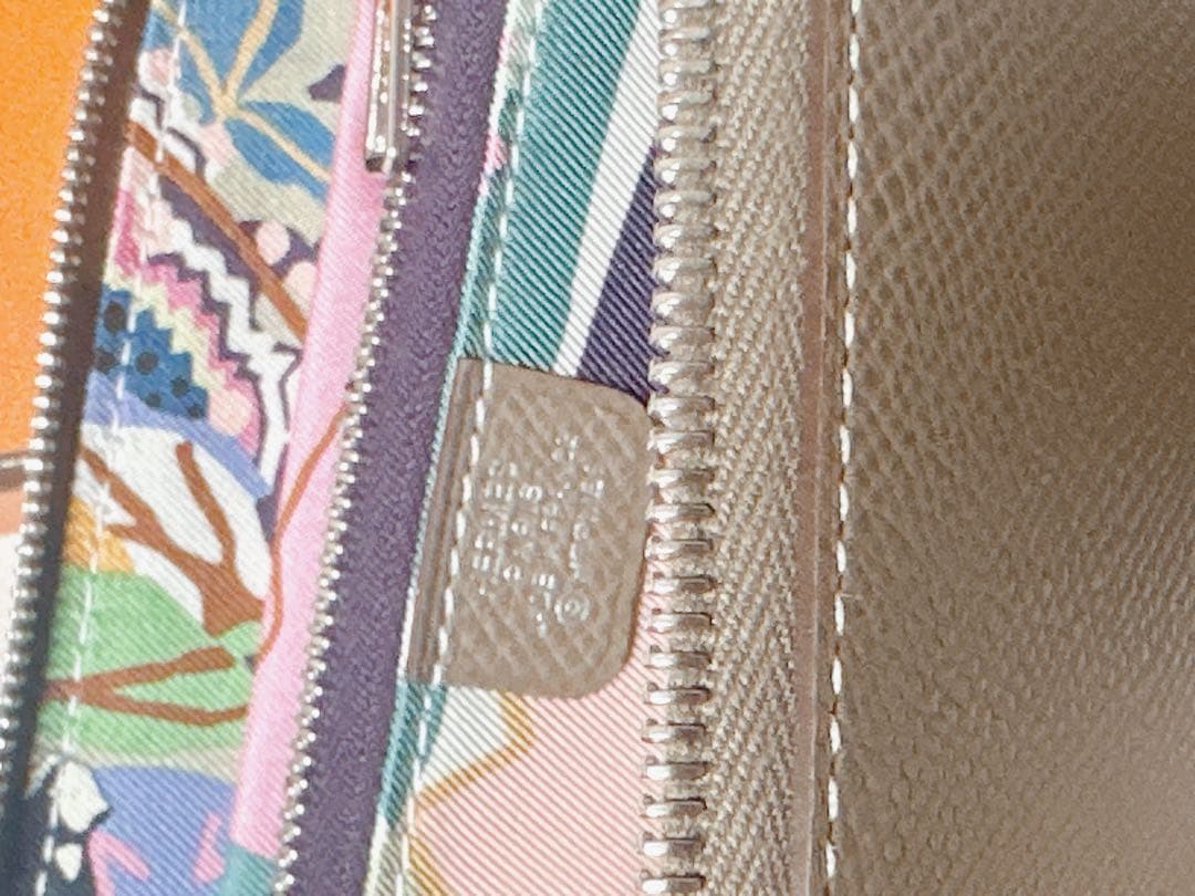 【新品未使用】エルメス シルクインコンパクト エトゥープ