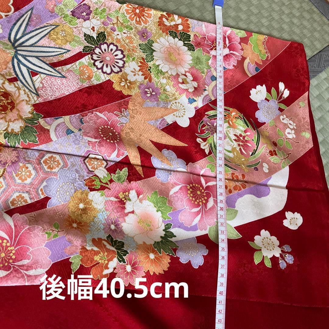 2025年限定　限界価格！赤色 花柄 振袖