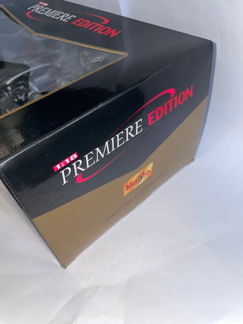 ポルシェ　カレラGT 1/18