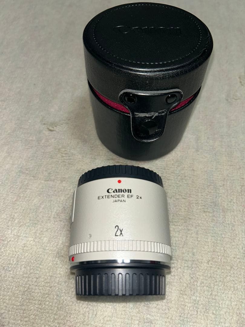 Canon Extender EF 2x 専用ケース付き