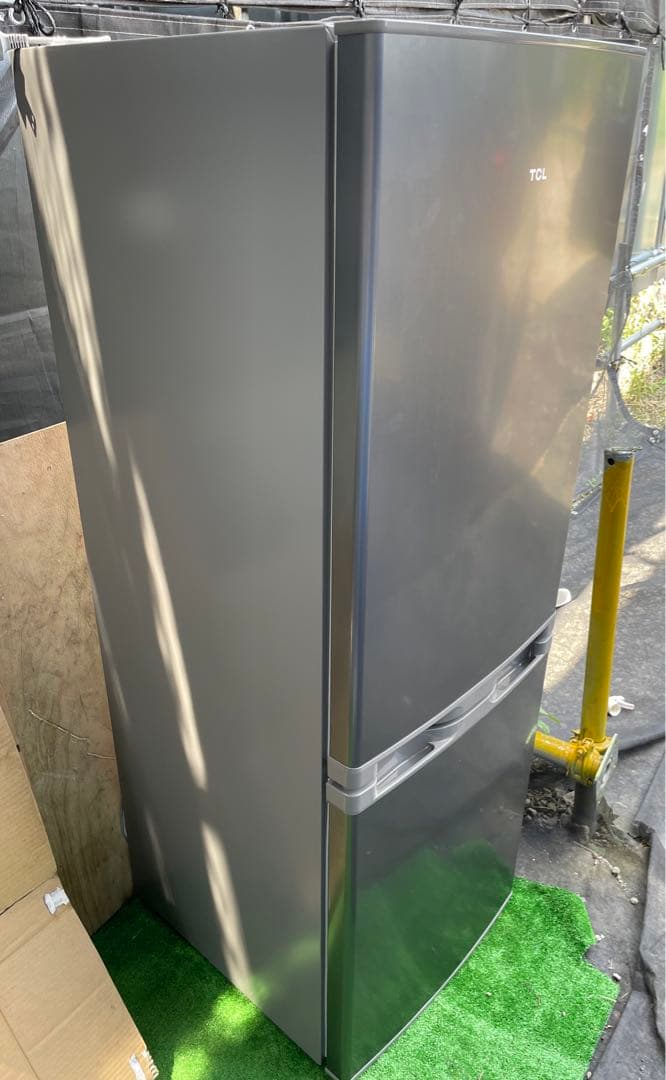 TCL 冷凍庫 シルバー 縦型