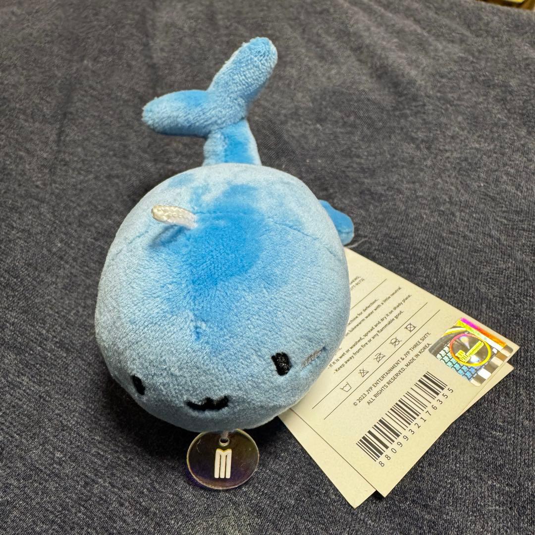 NMIXX エンミックス クジラ キーホルダー ぬいぐるみ