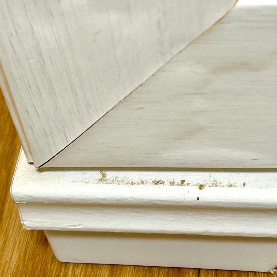 ホワイト木製キャビネット 2扉