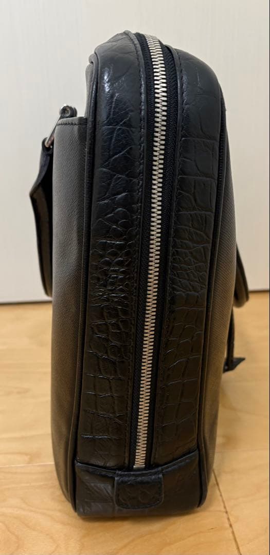 FUJITAKA ブラック レザービジネスバッグ 「やさいいため」