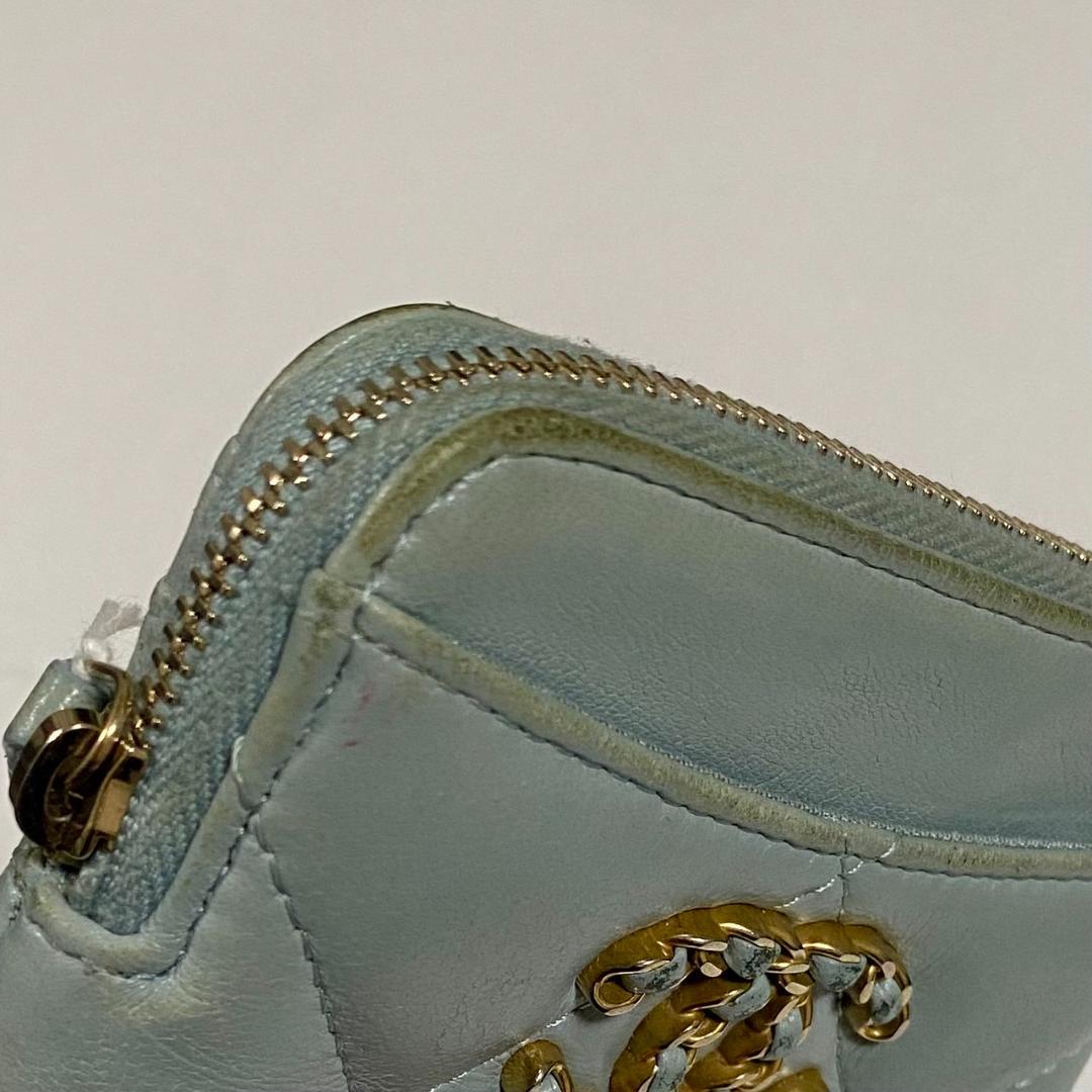 CHANEL シャネル ライトブルー ジッパー ケース 財布 キルティング