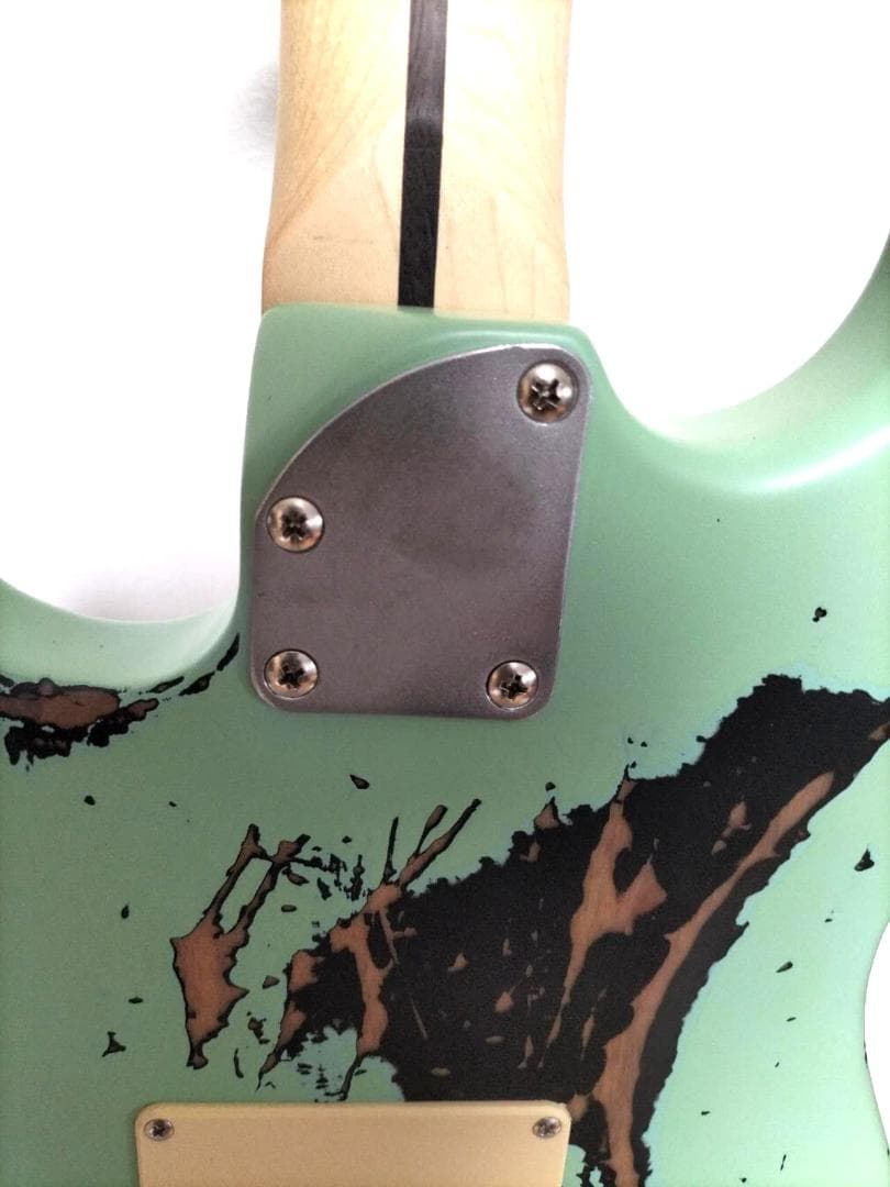 ストラトシンライン①　ハードレリックサーフグリーン　SSH　ステンレスフレット