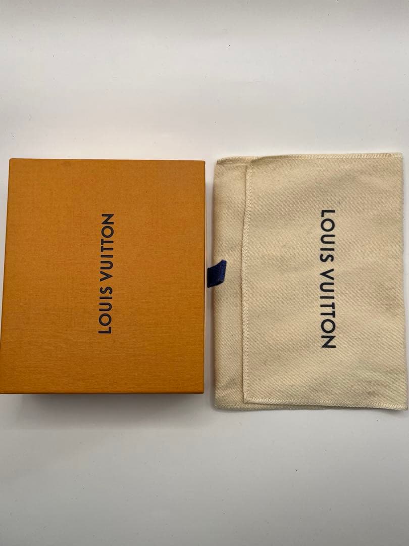 ポルトフォイユイリス コンパクト マヒナ 二つ折り財布 M62541