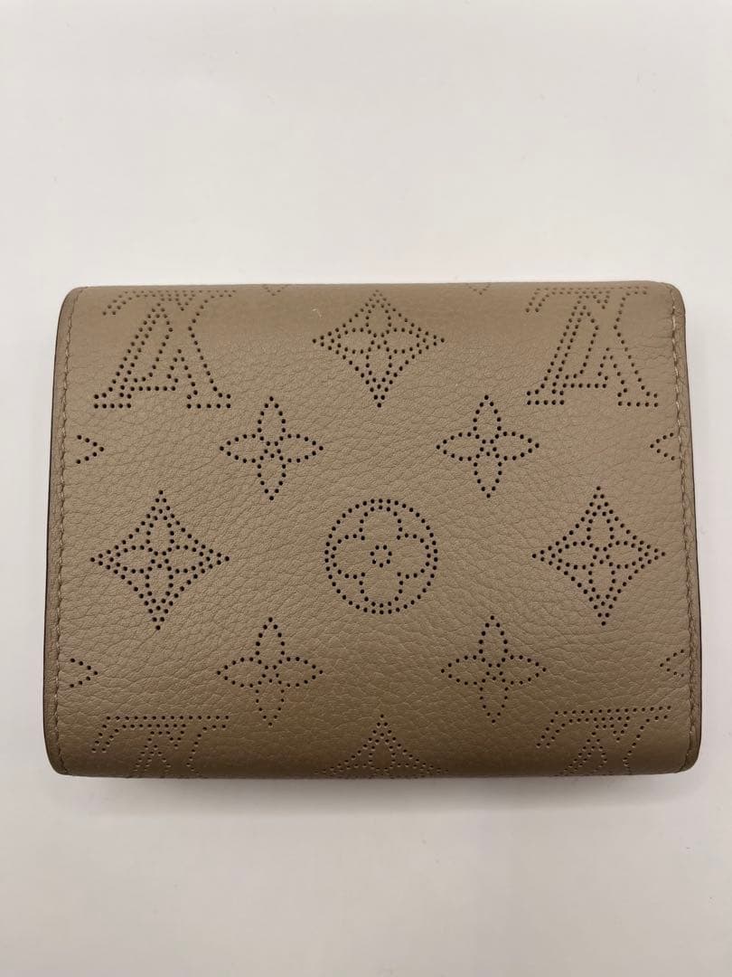 ポルトフォイユイリス コンパクト マヒナ 二つ折り財布 M62541