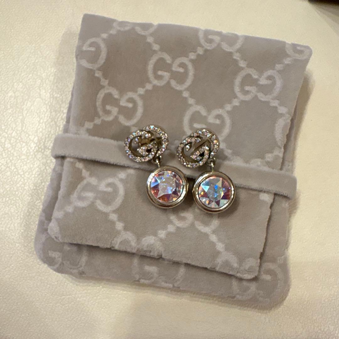GUCCI クリスタル付きピアス オーロラカラー