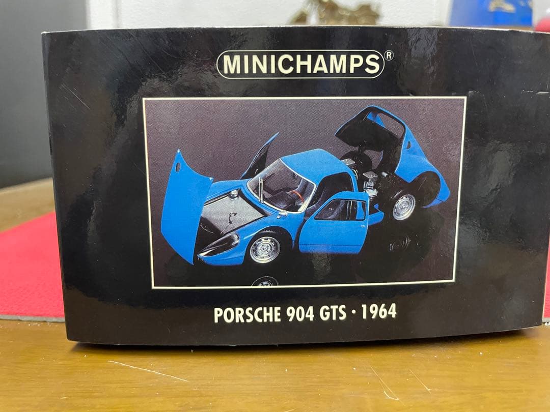 ミニチャンプス　ポルシェ904 GTSレーシング