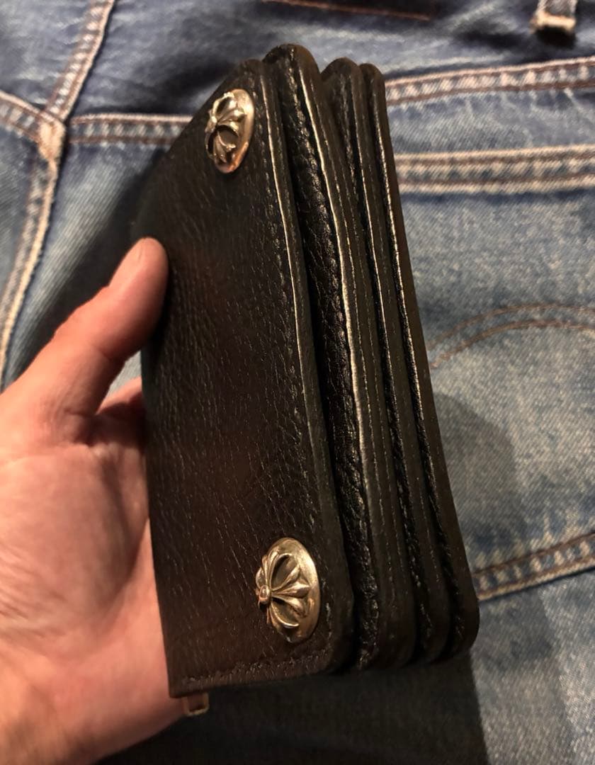 トラッカーウォレット　ミドルサイズ　シルバー925クロスコンチョ　シボ革