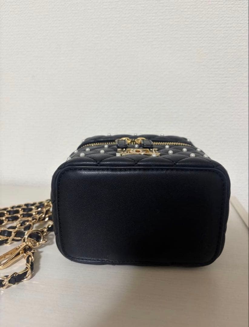 Darich ダーリッチ キルティングパールスクエアミニバッグ ブラック