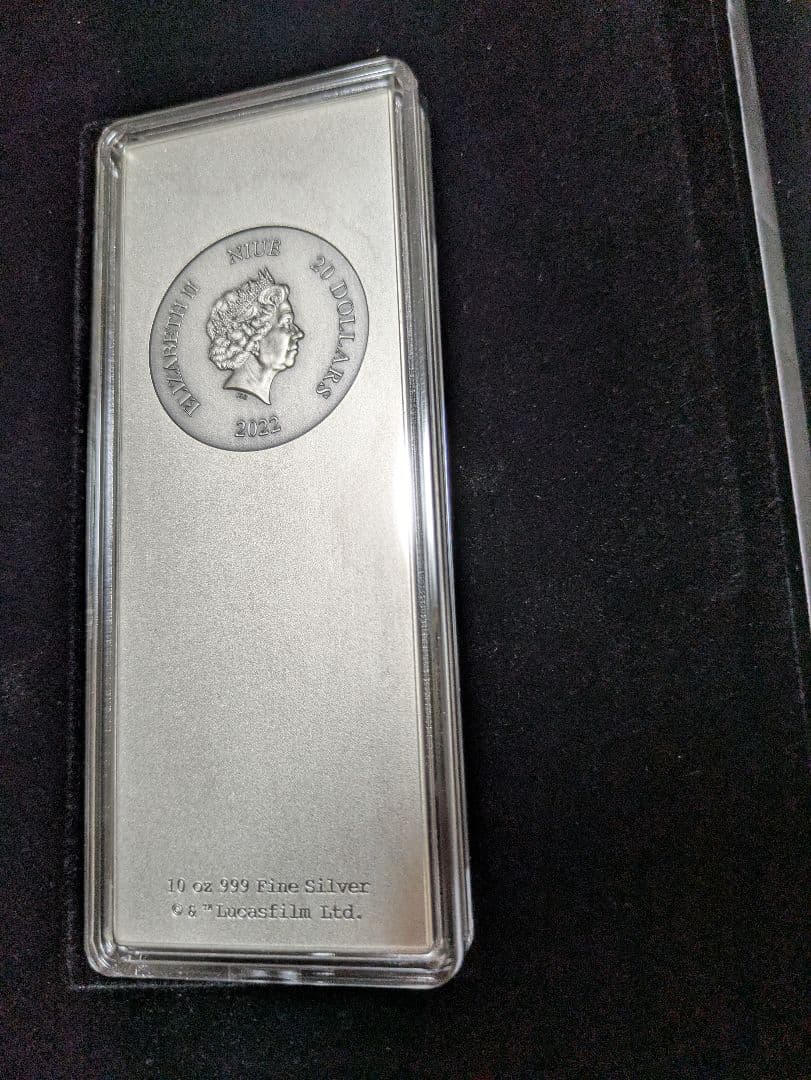スター・ウォーズ凍結のハン・ソロ　10オンス純銀