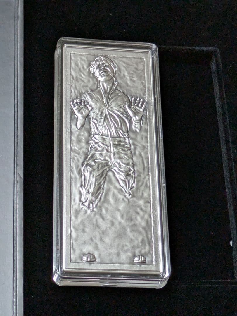 スター・ウォーズ凍結のハン・ソロ　10オンス純銀