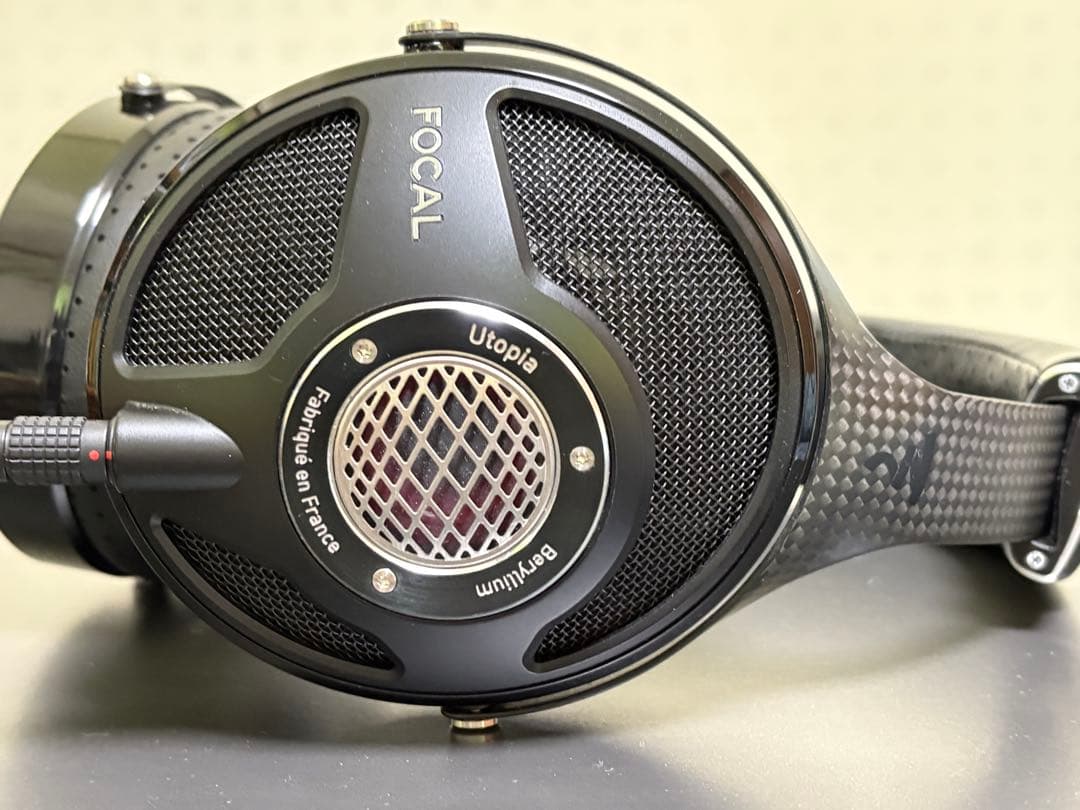 Focal Utopiaフォーカル ヘッドホン