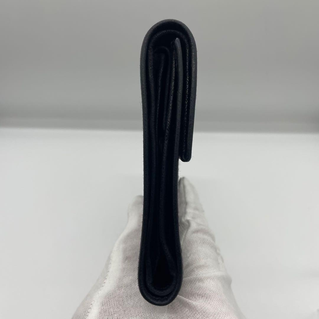 【美品】 PRADA プラダ サフィアーノレザー 折り財布 ブラック w4