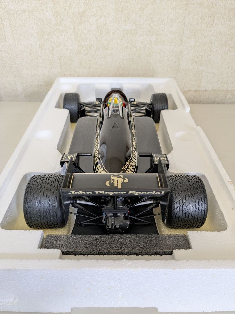 F1 MINICHAMPS 1/12 ロータスルノー97T アイルトン・セナ