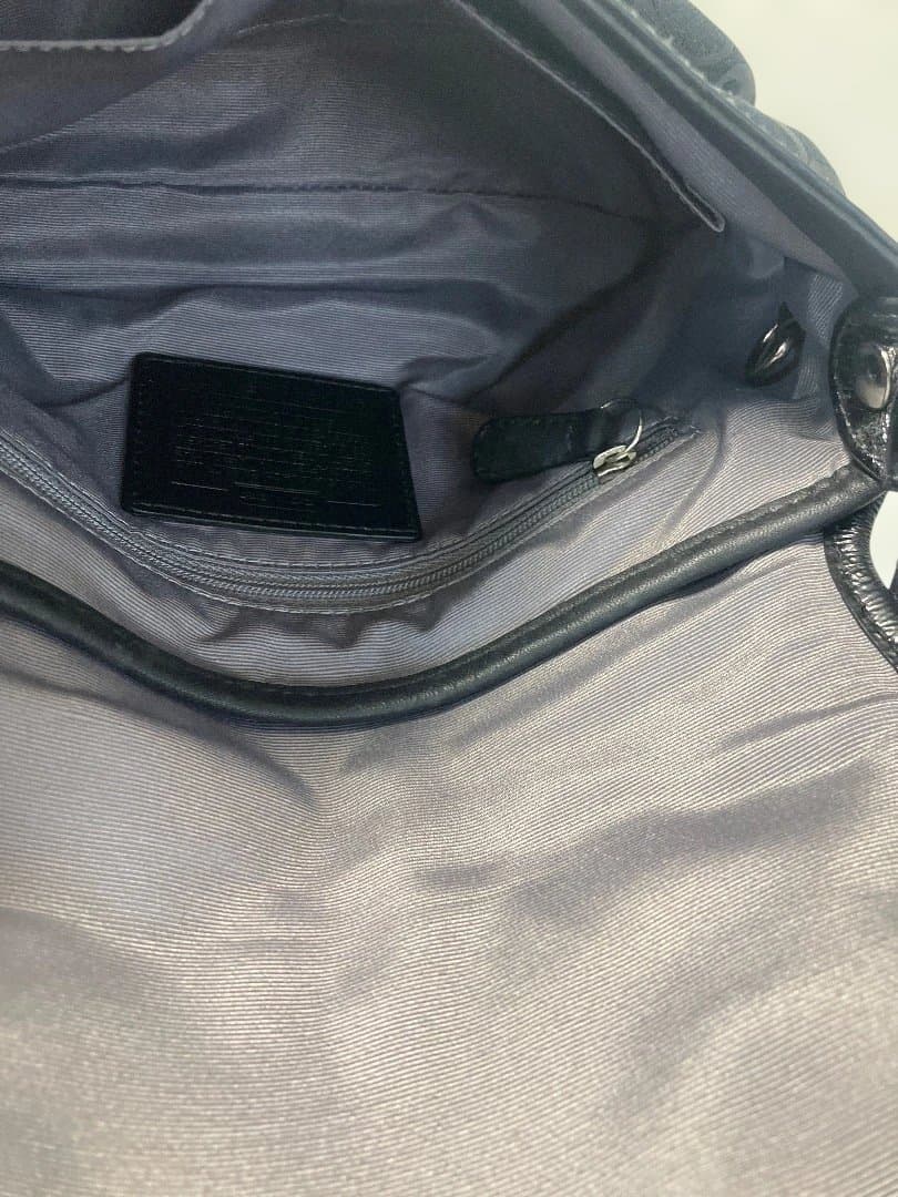 コーチ ショルダーバッグ　ハンドバッグ　シグネチャー F13738