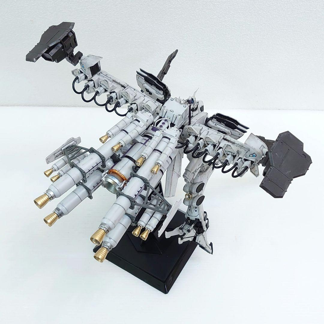 コトブキヤ アーマードコア　ラインアークホワイトグリント　プラモデル 完成